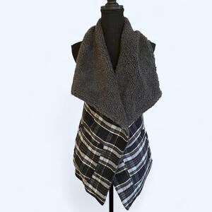 Jolt vintage Y2K blue plaid winter vest Size small NEW